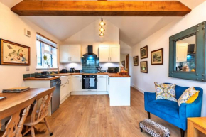 Finest Retreats - South Downs Lodge